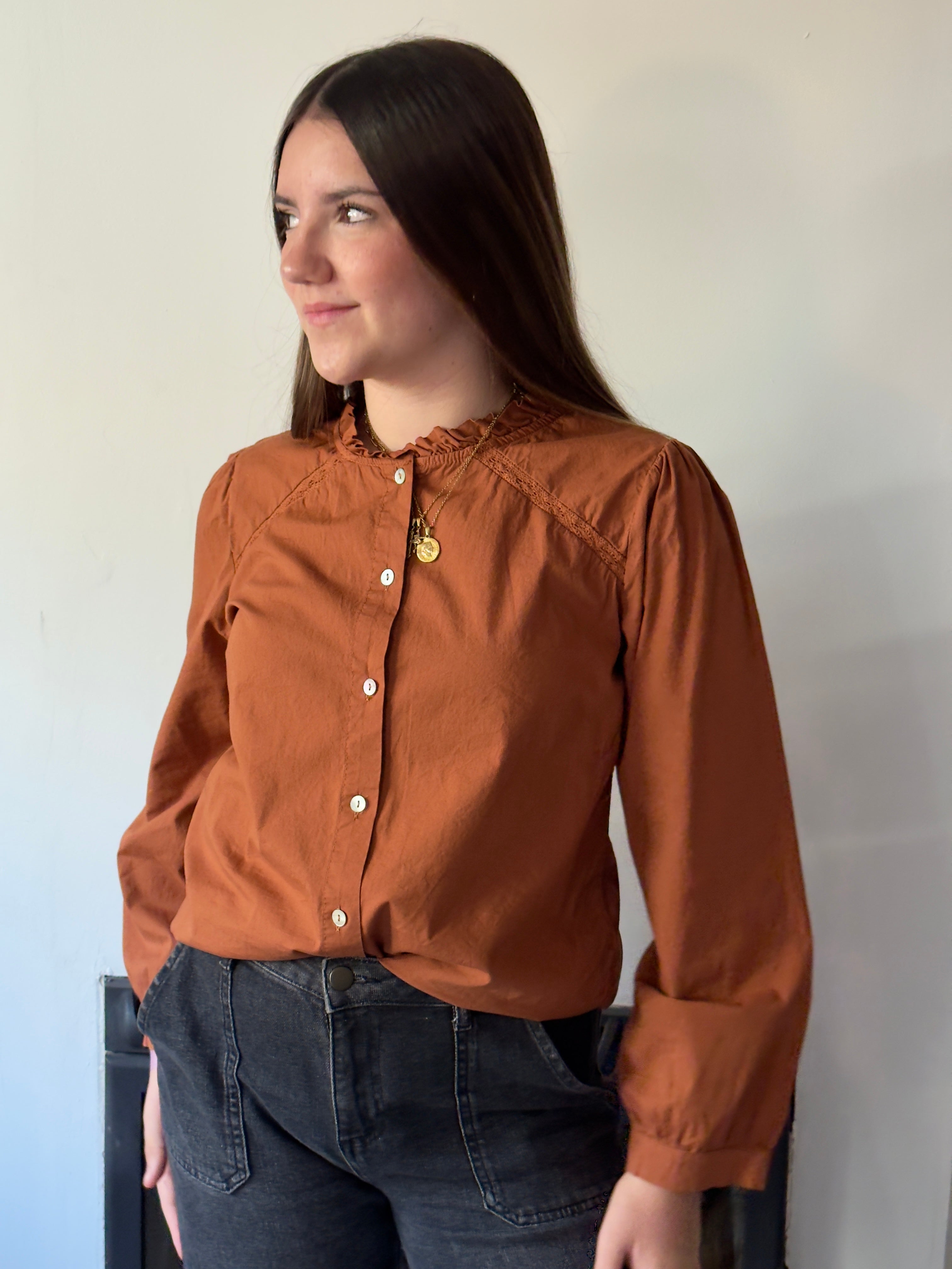 CAMISA “MARA” COLOR TEJA